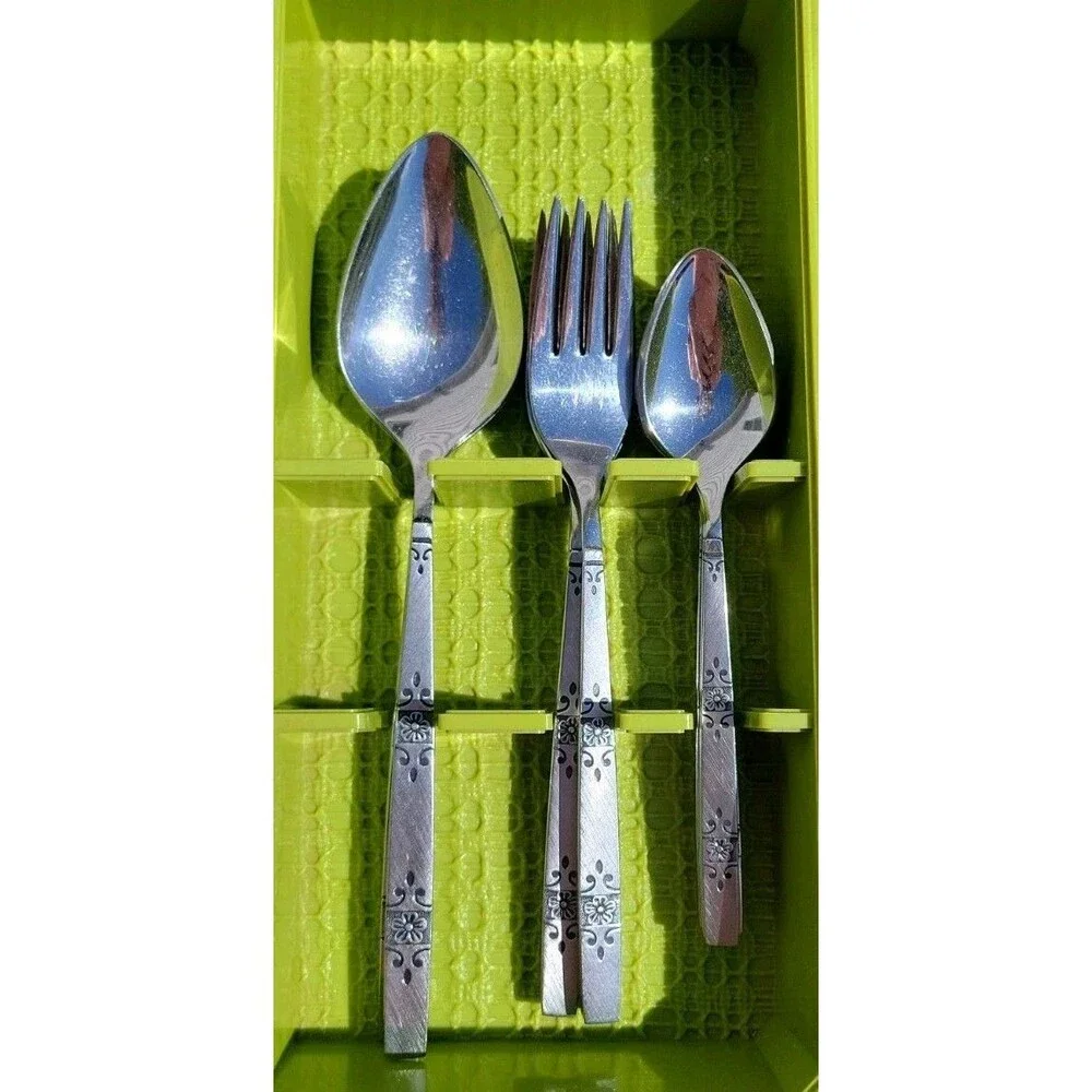 Oneida Orlando Profile Stainless 41-piece Service set w/ tray Green 1960's MCM